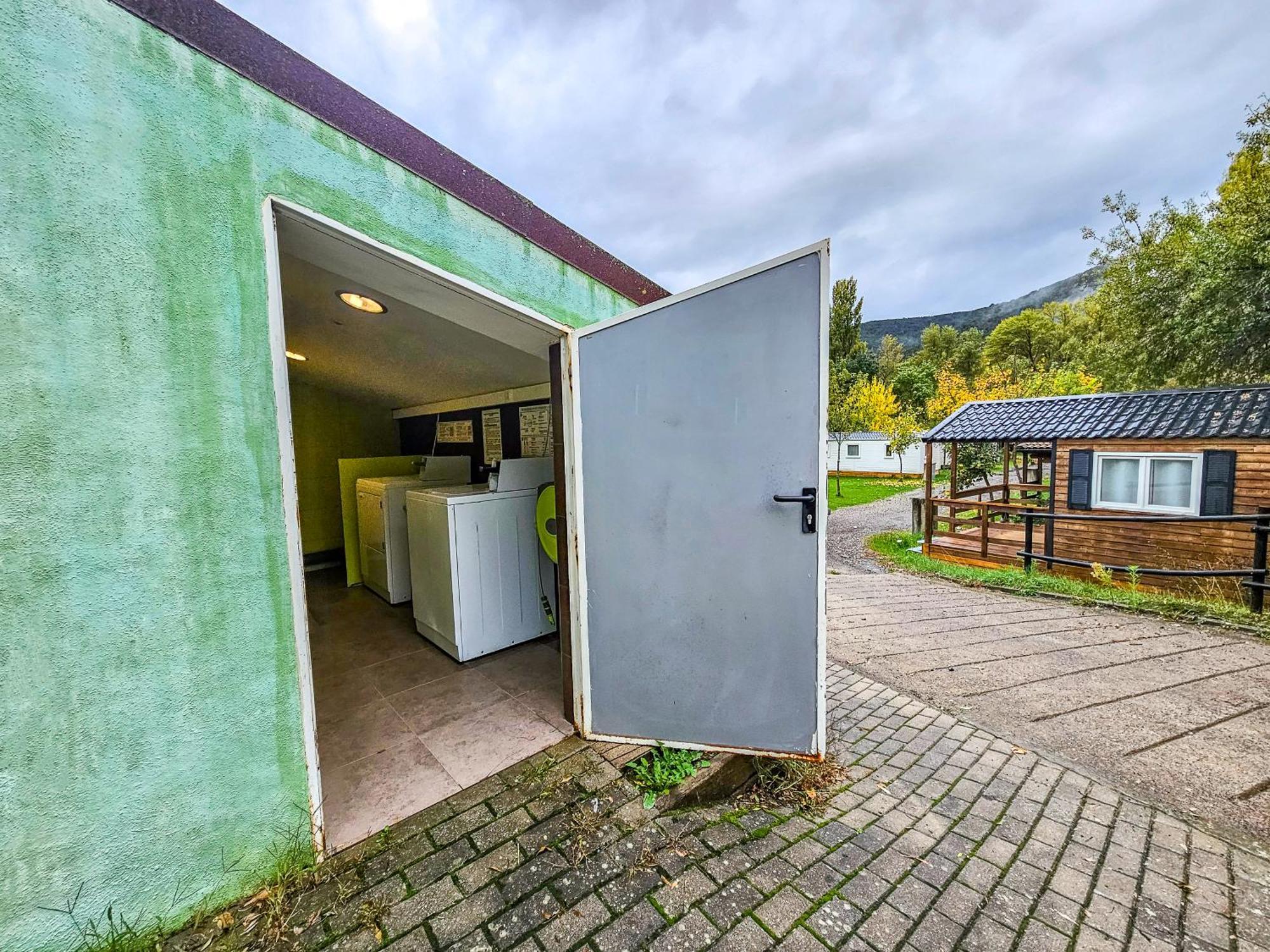 Bungalows Y Cabanas Solopuent Natur Кастьельо-де-Хака Экстерьер фото
